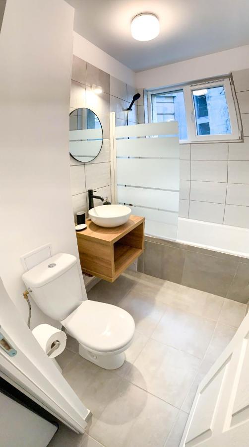 Luterana Studio Apartment Bucarest Exterior foto