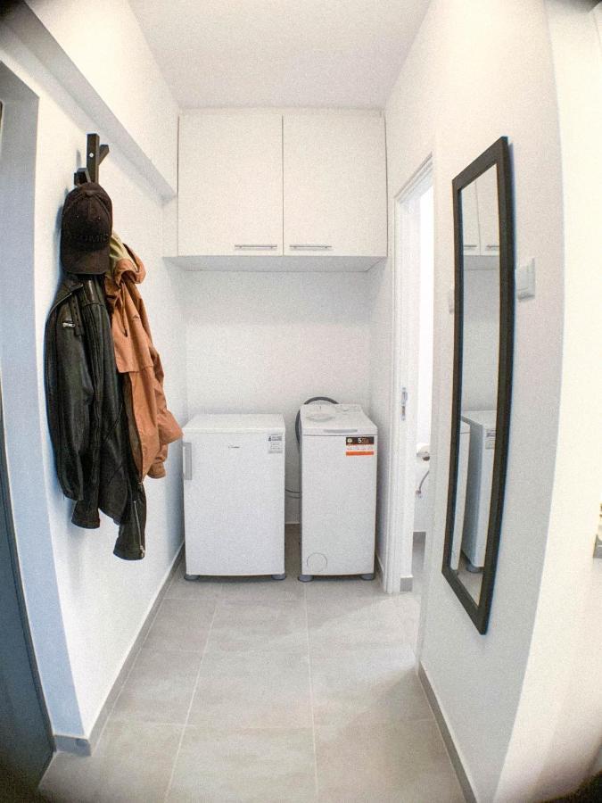 Luterana Studio Apartment Bucarest Exterior foto