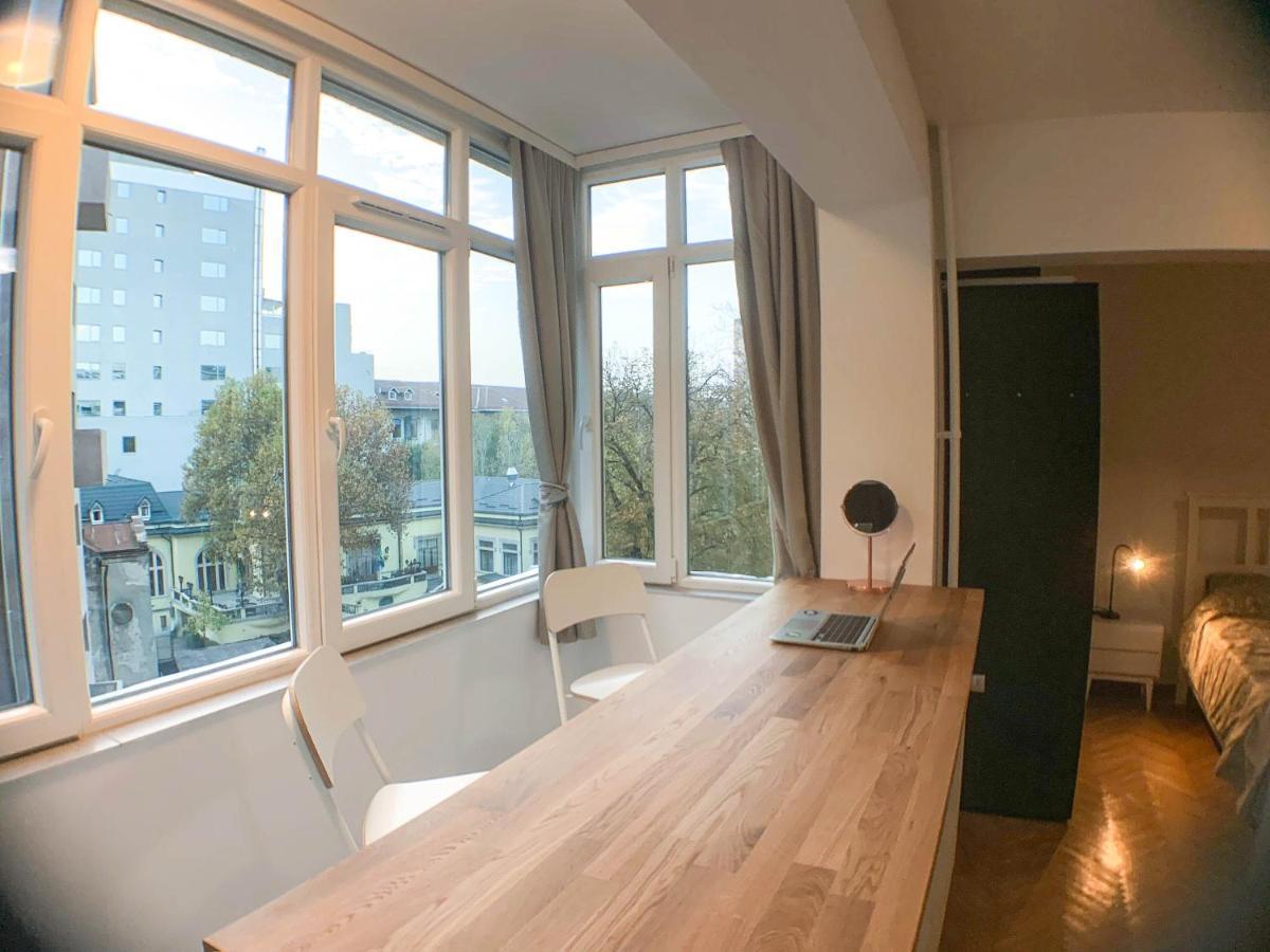 Luterana Studio Apartment Bucarest Exterior foto